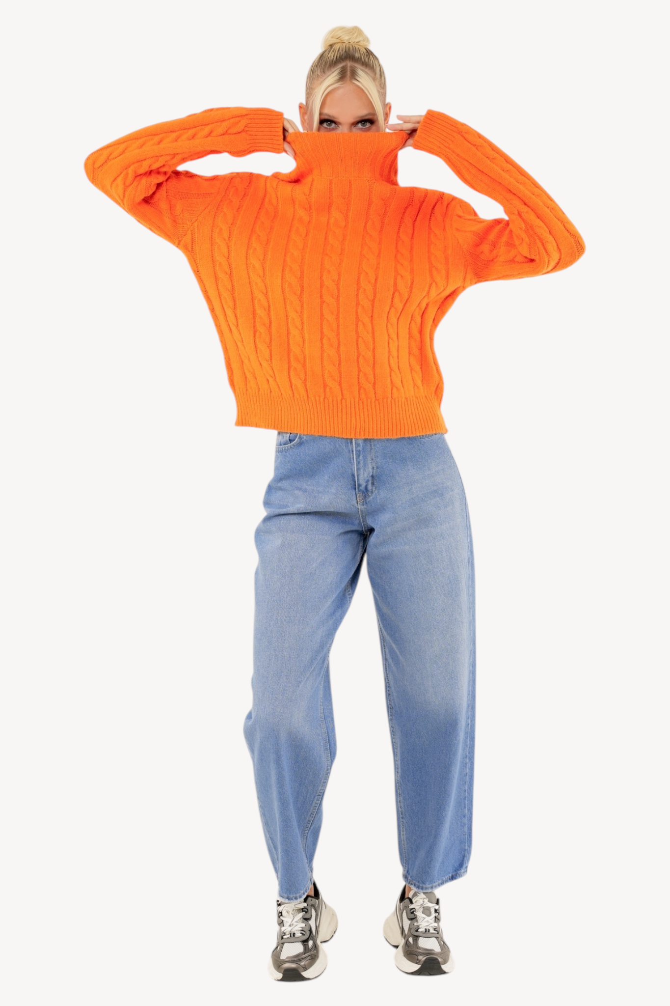 Sara sweater
