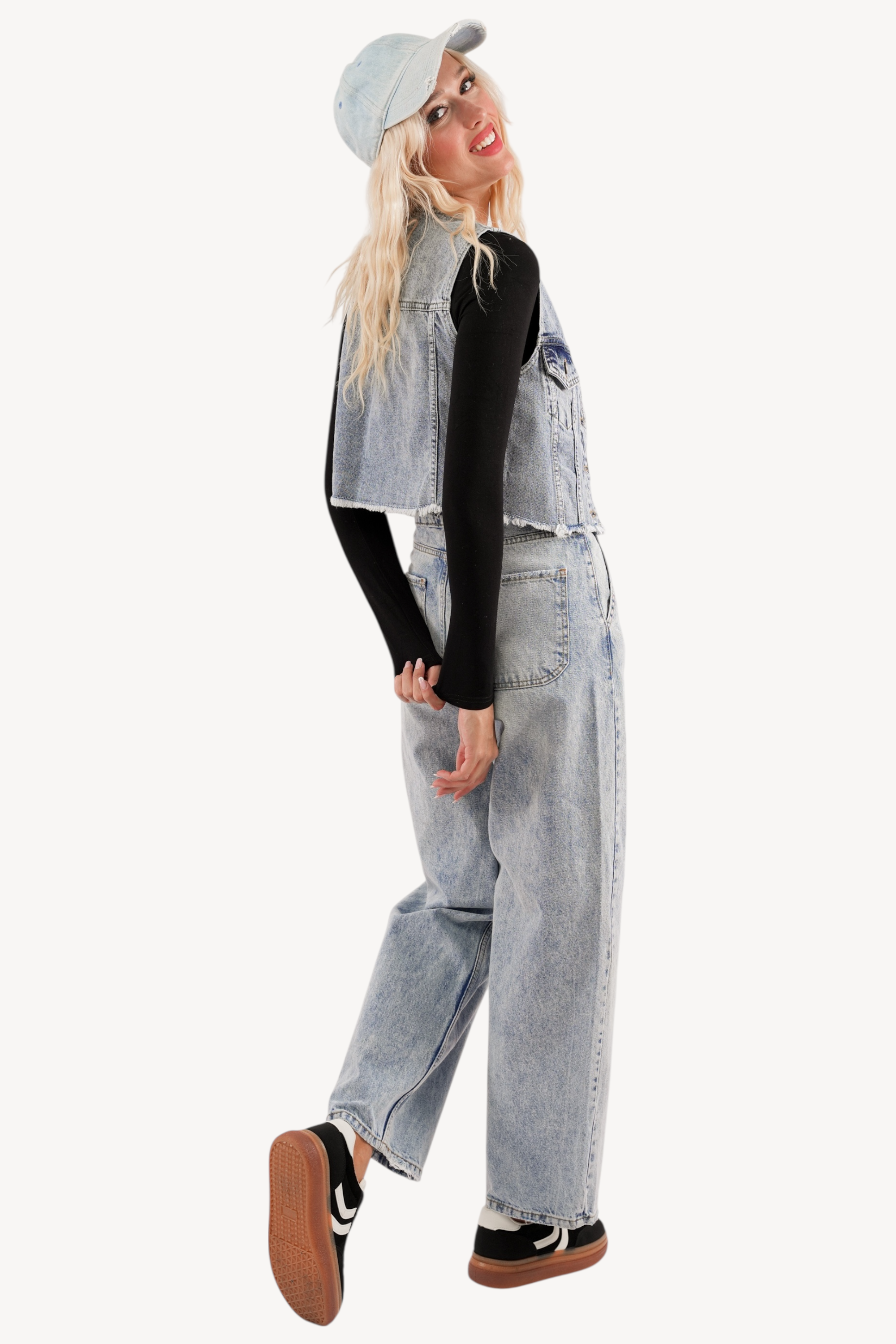 Mirna Jeans