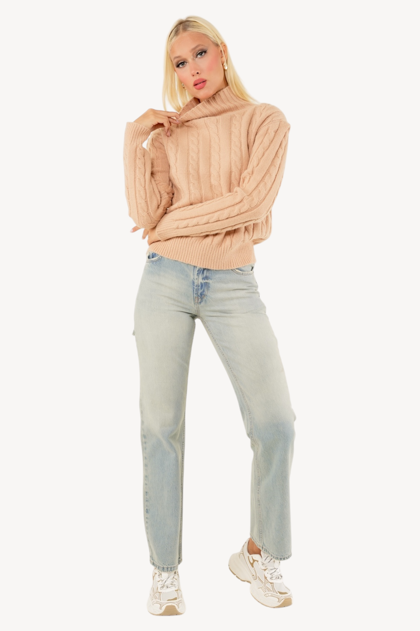 Sara sweater