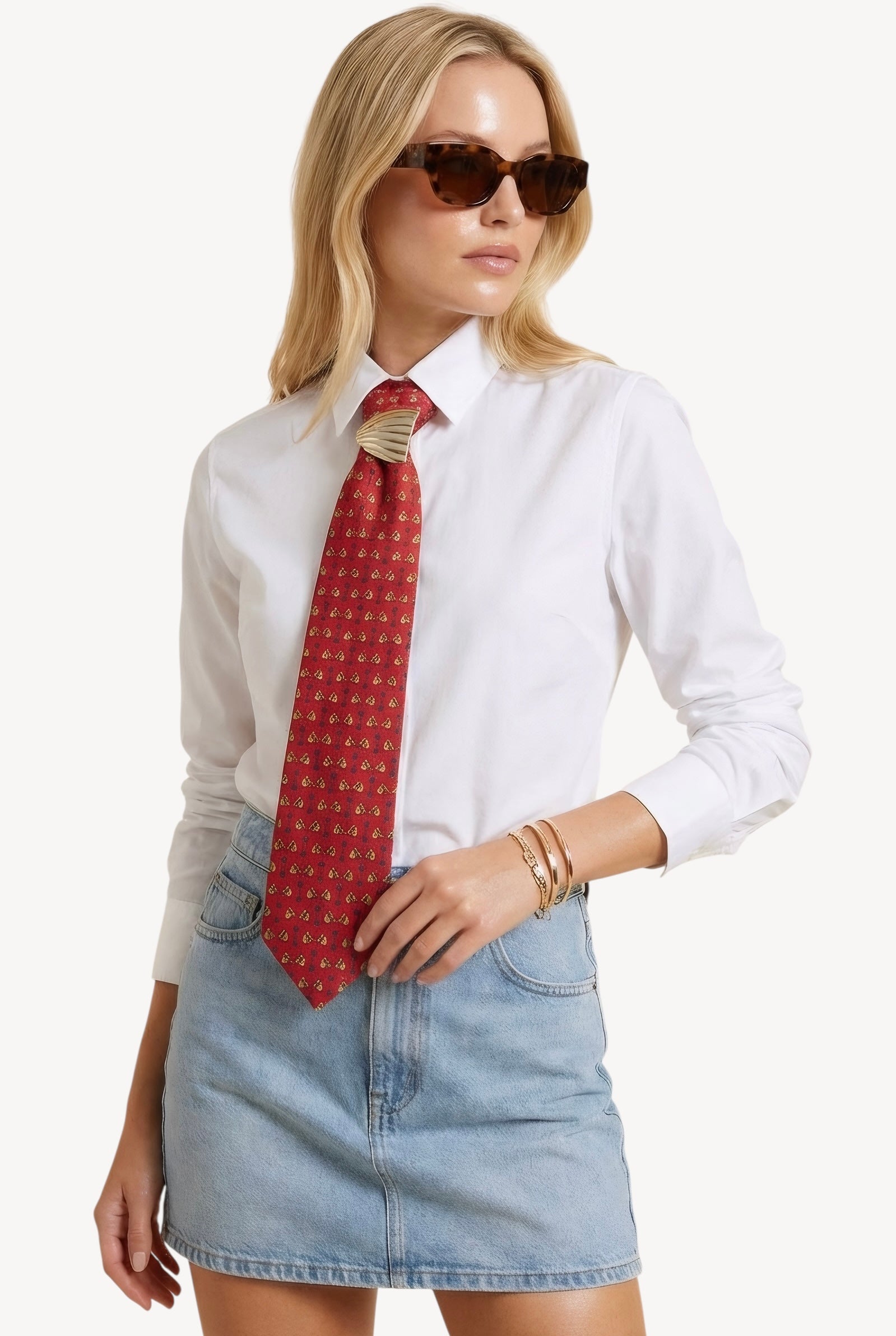Xenia Tie