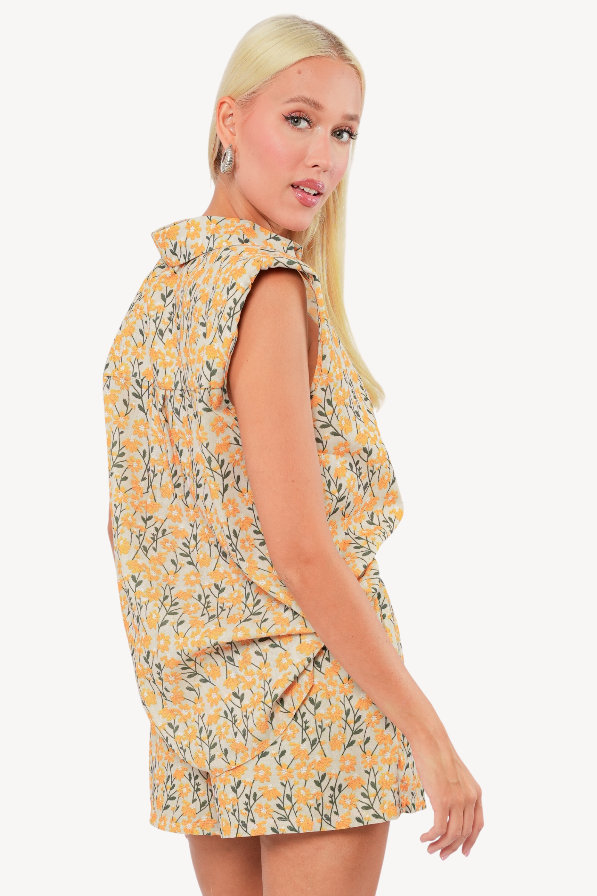 Saphira Short