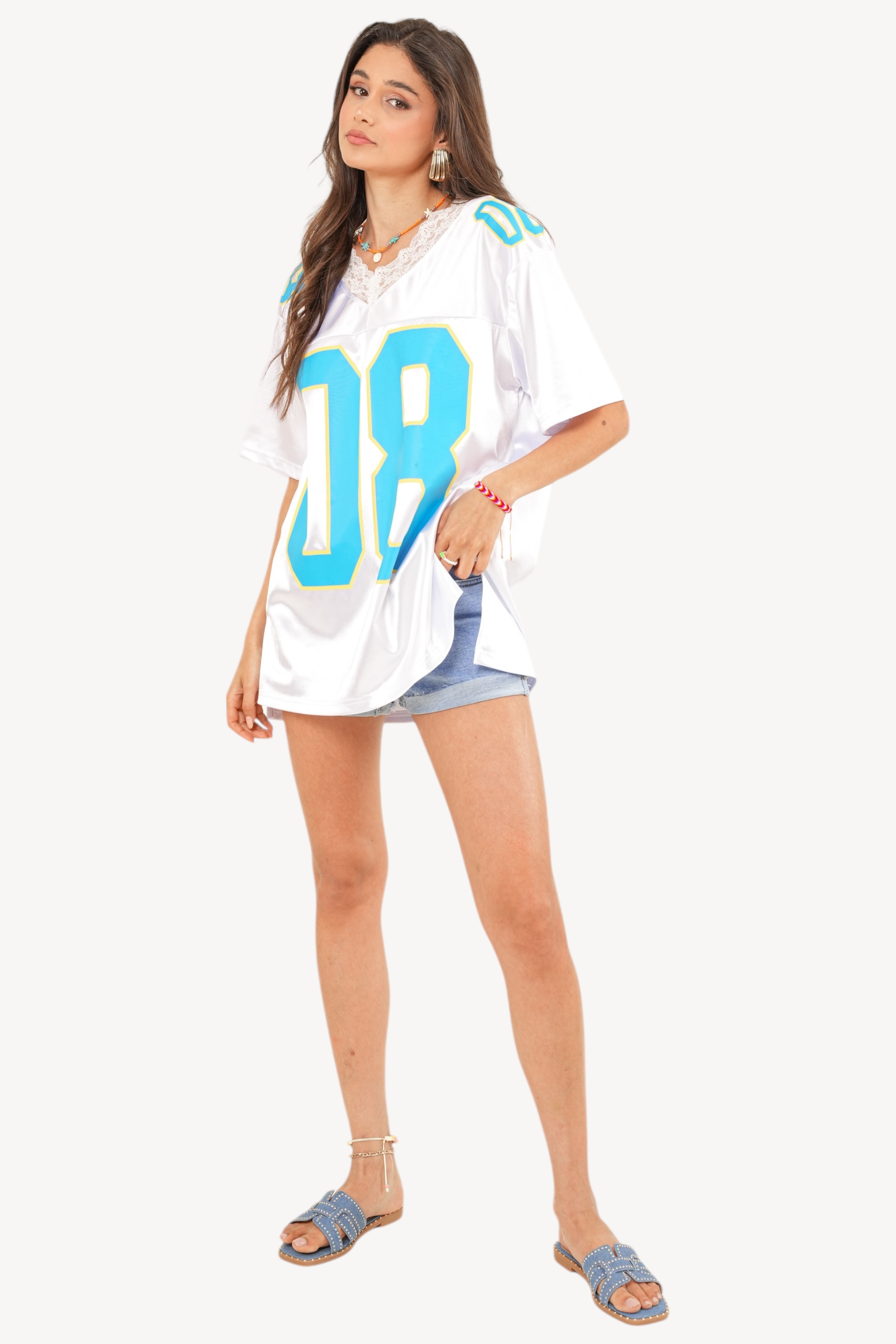 Elizabeth Tee