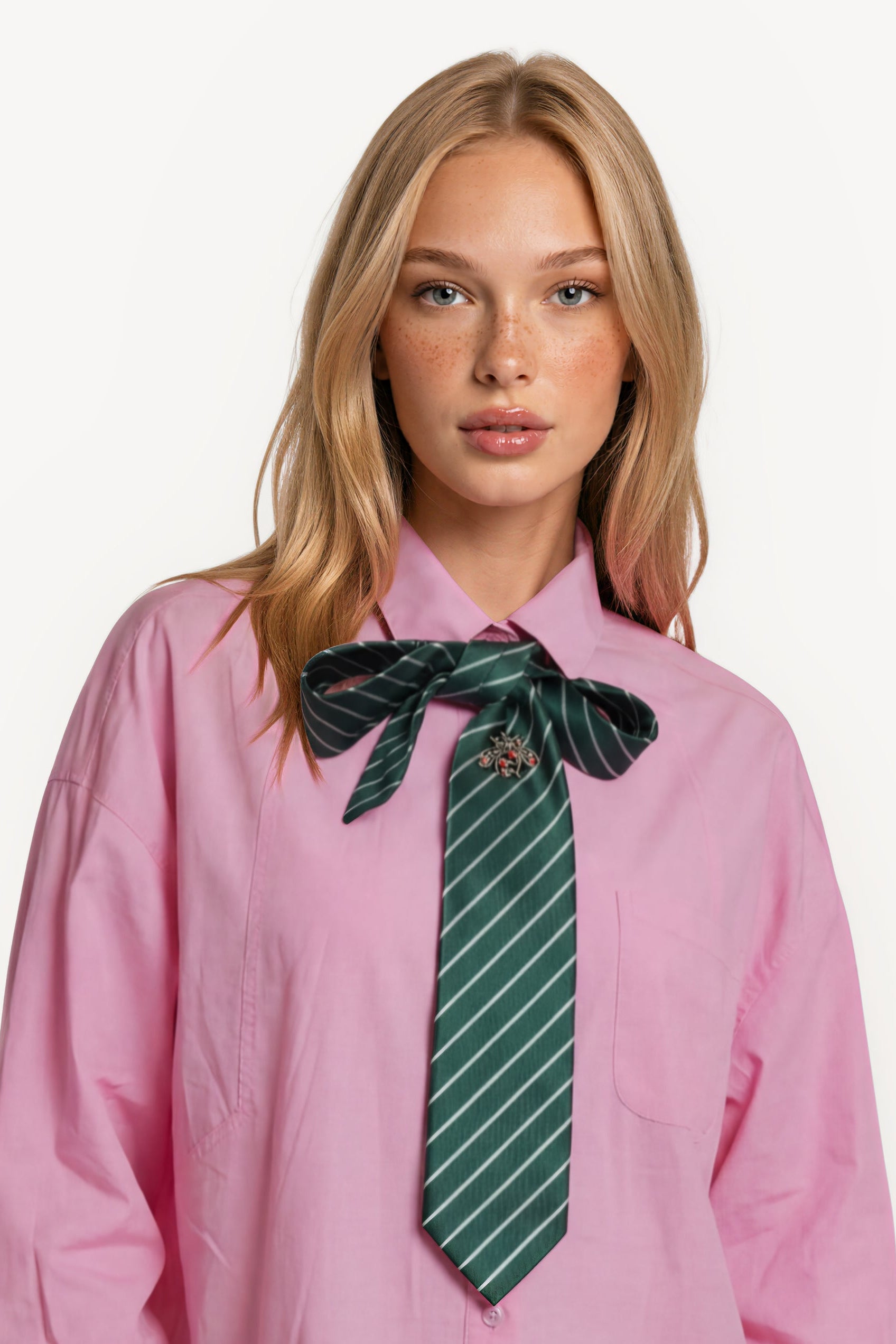 Claire Tie