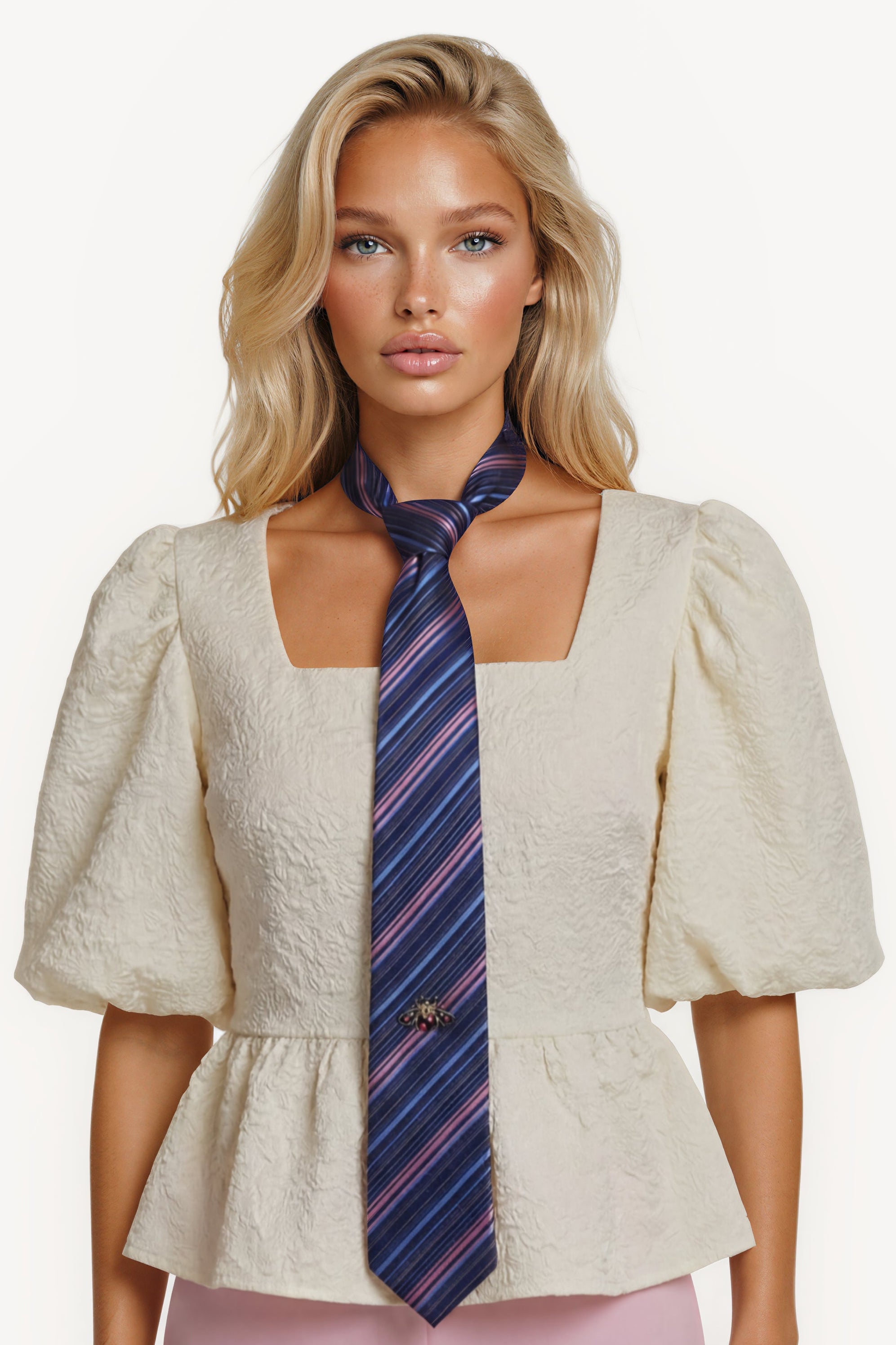 Ophélie Tie
