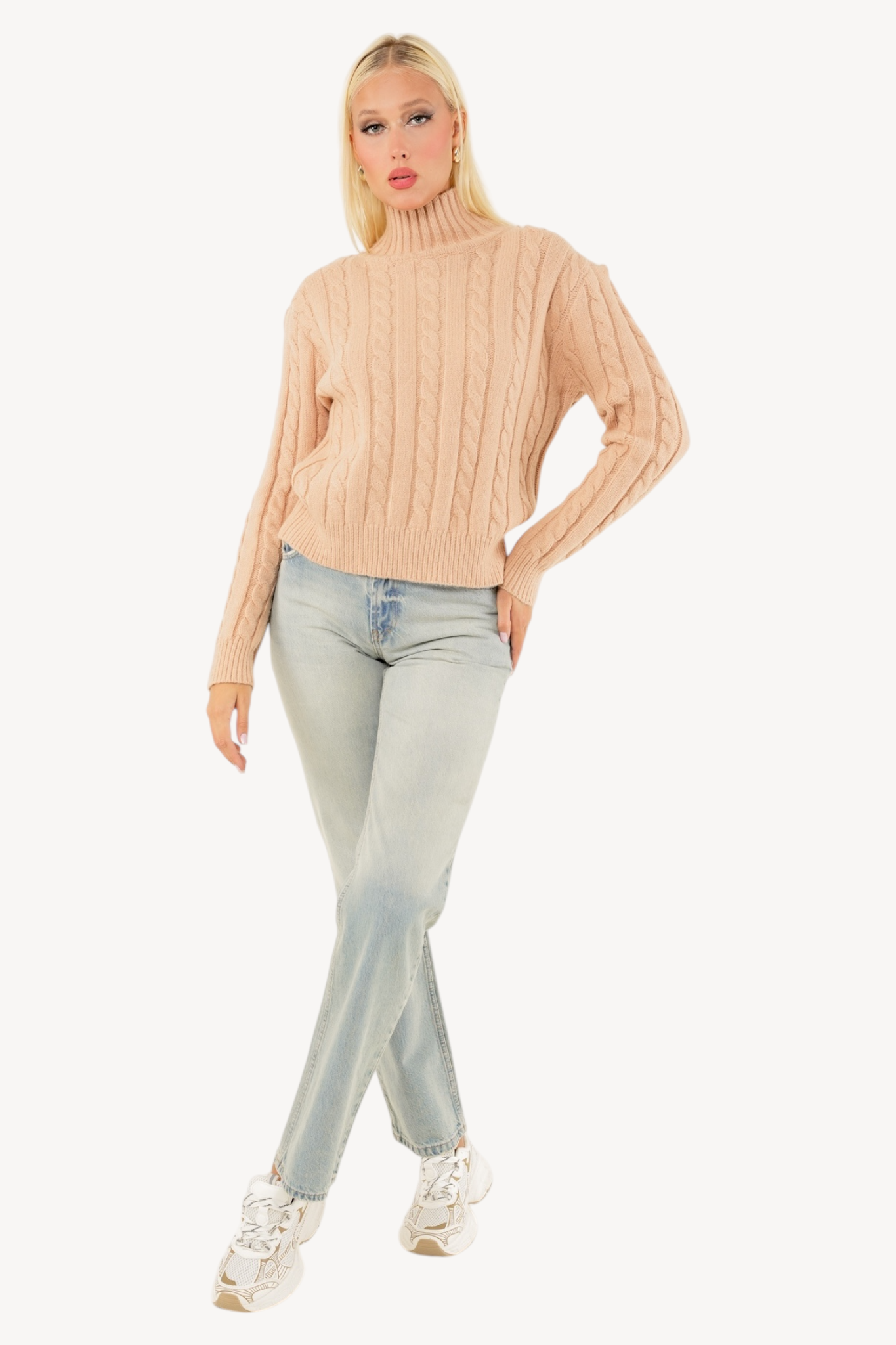 Sara sweater