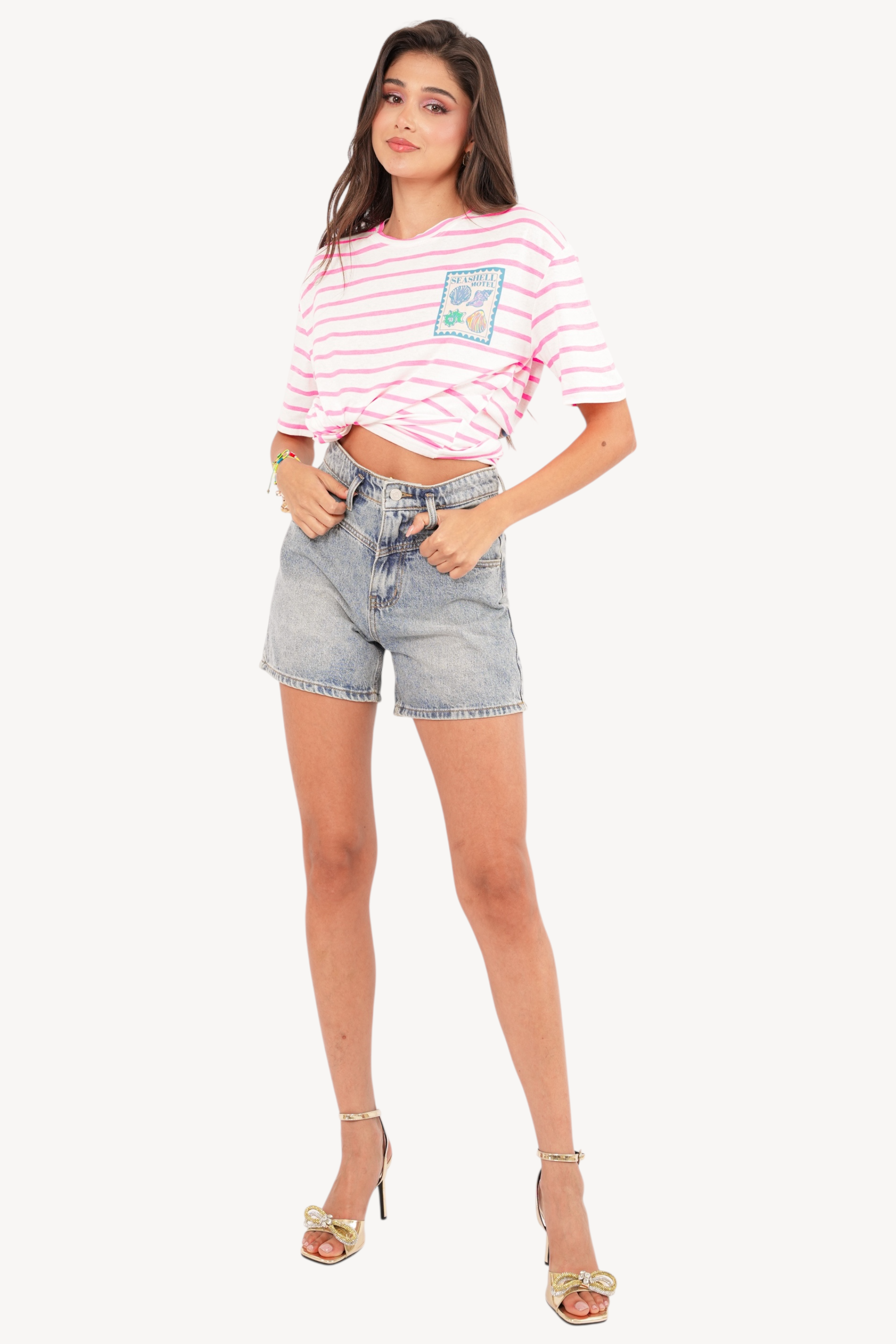 Junia Short