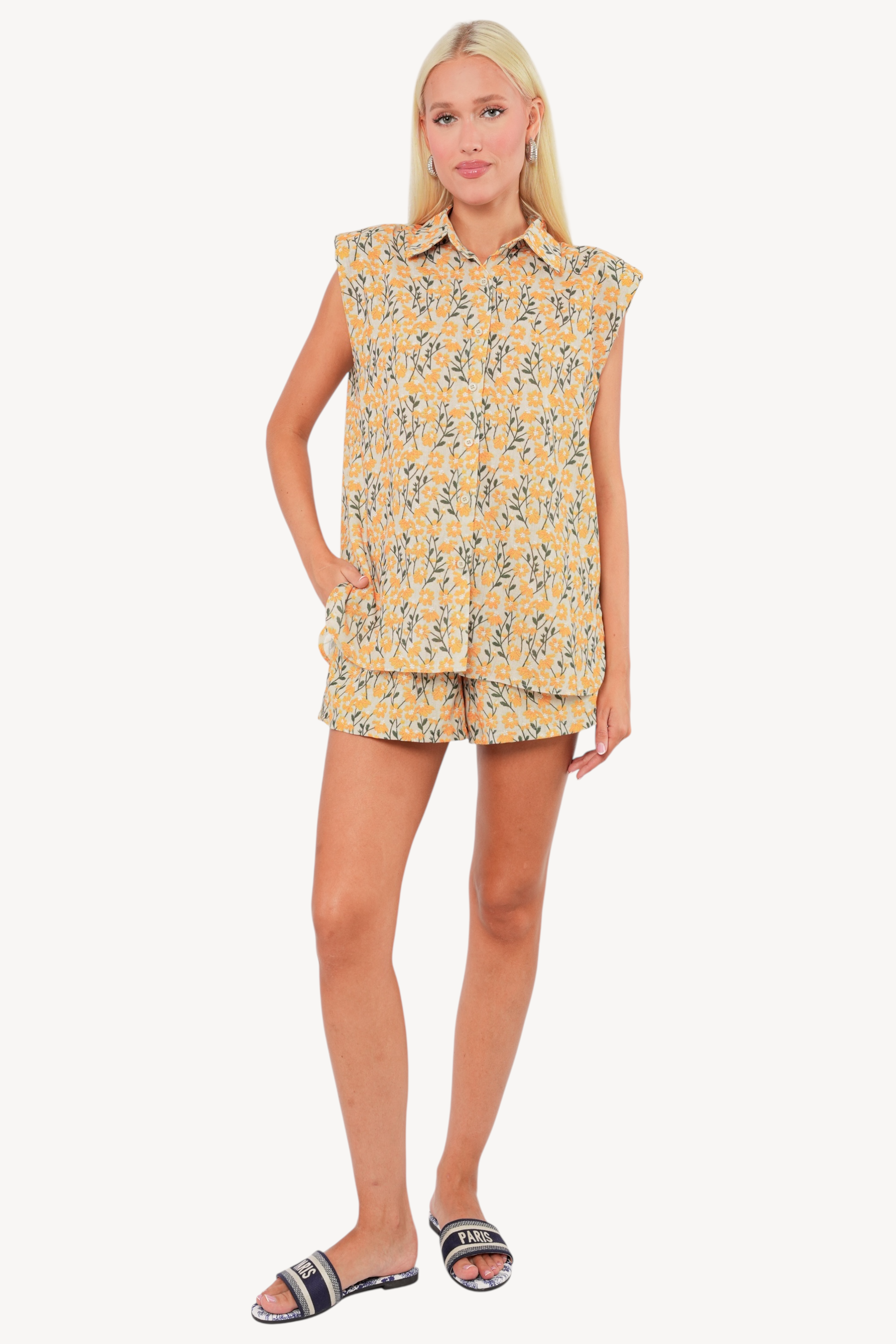 Saphira Short