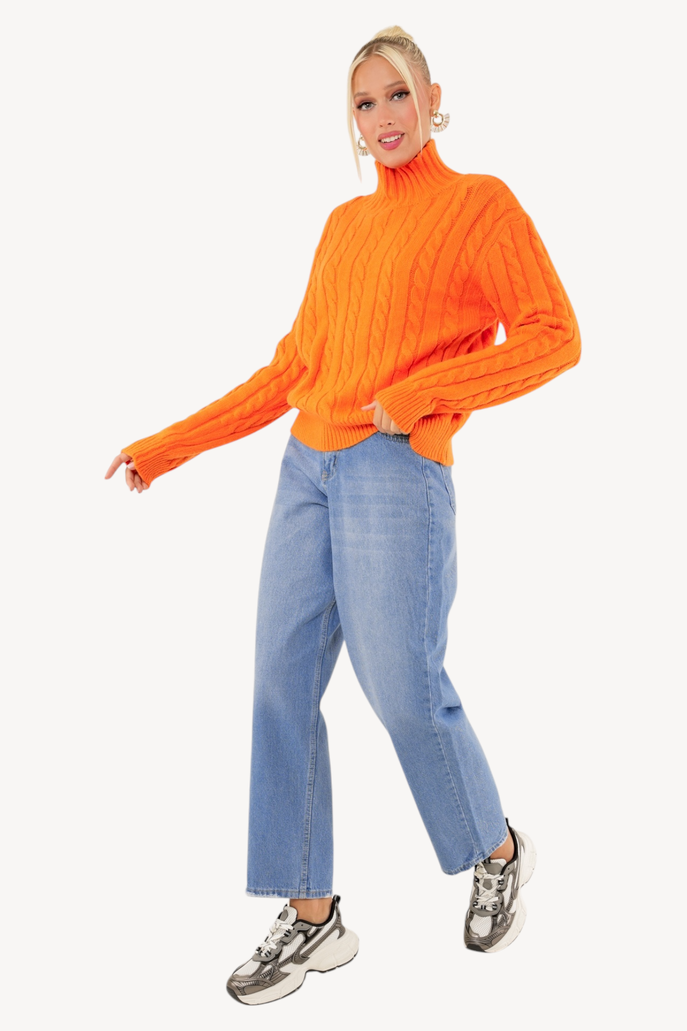 Sara sweater