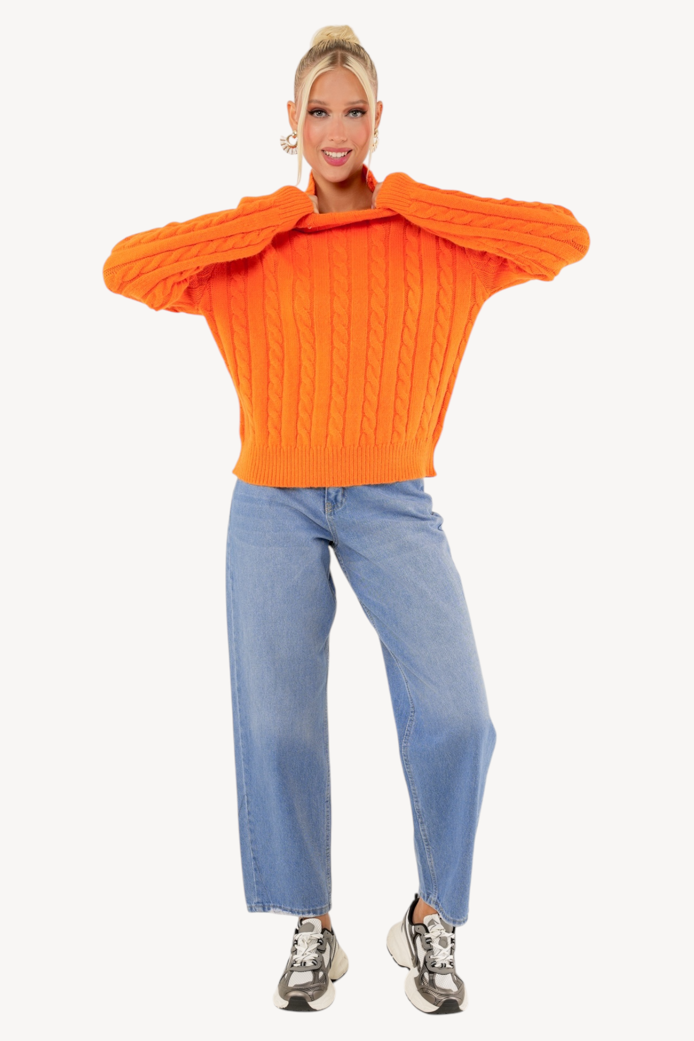 Sara sweater