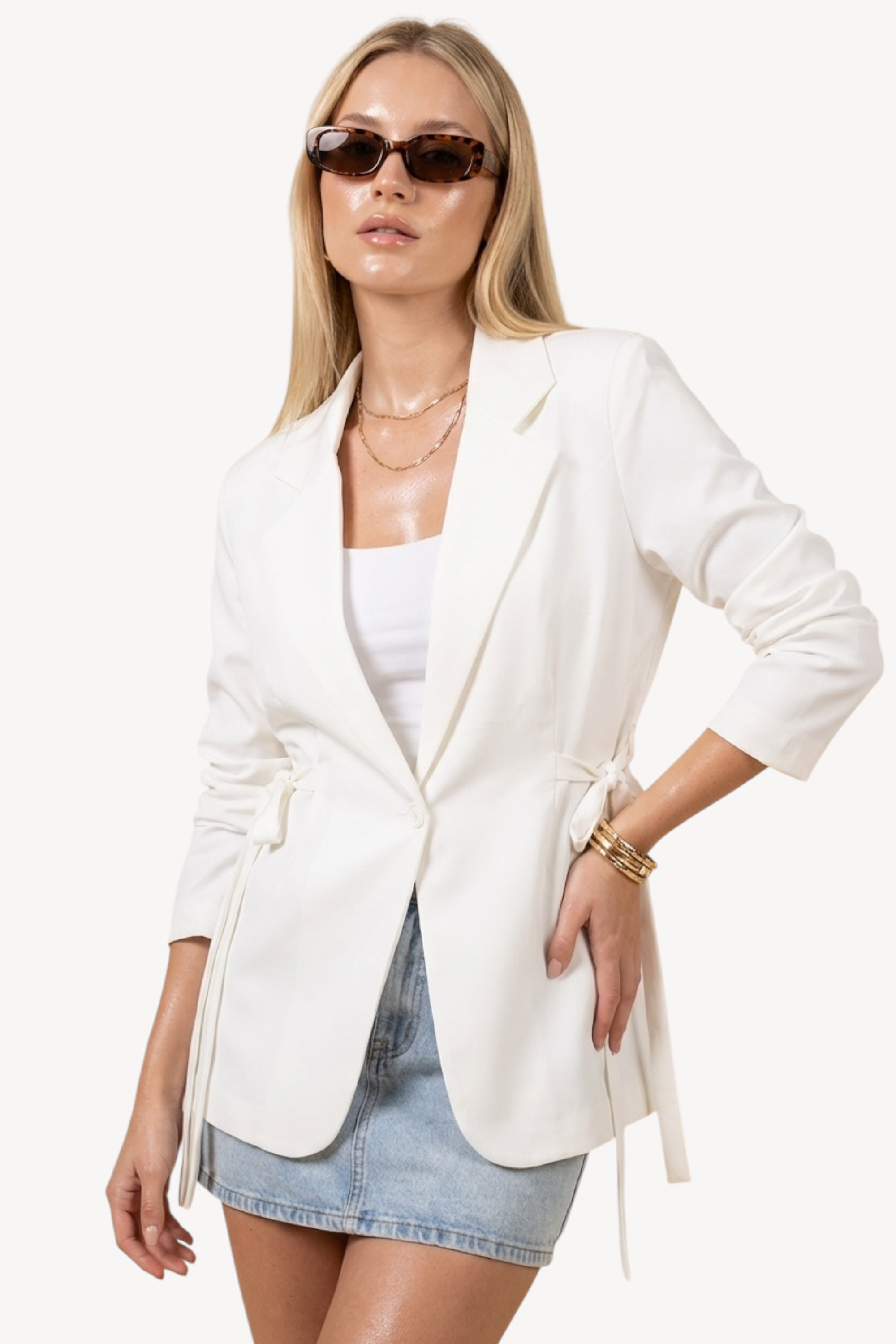 Camila Blazer