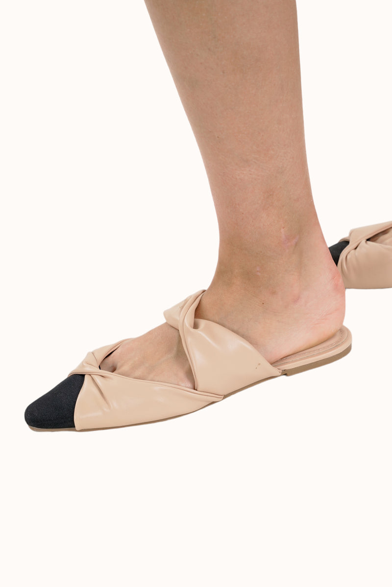 Coco Loafers - Beige