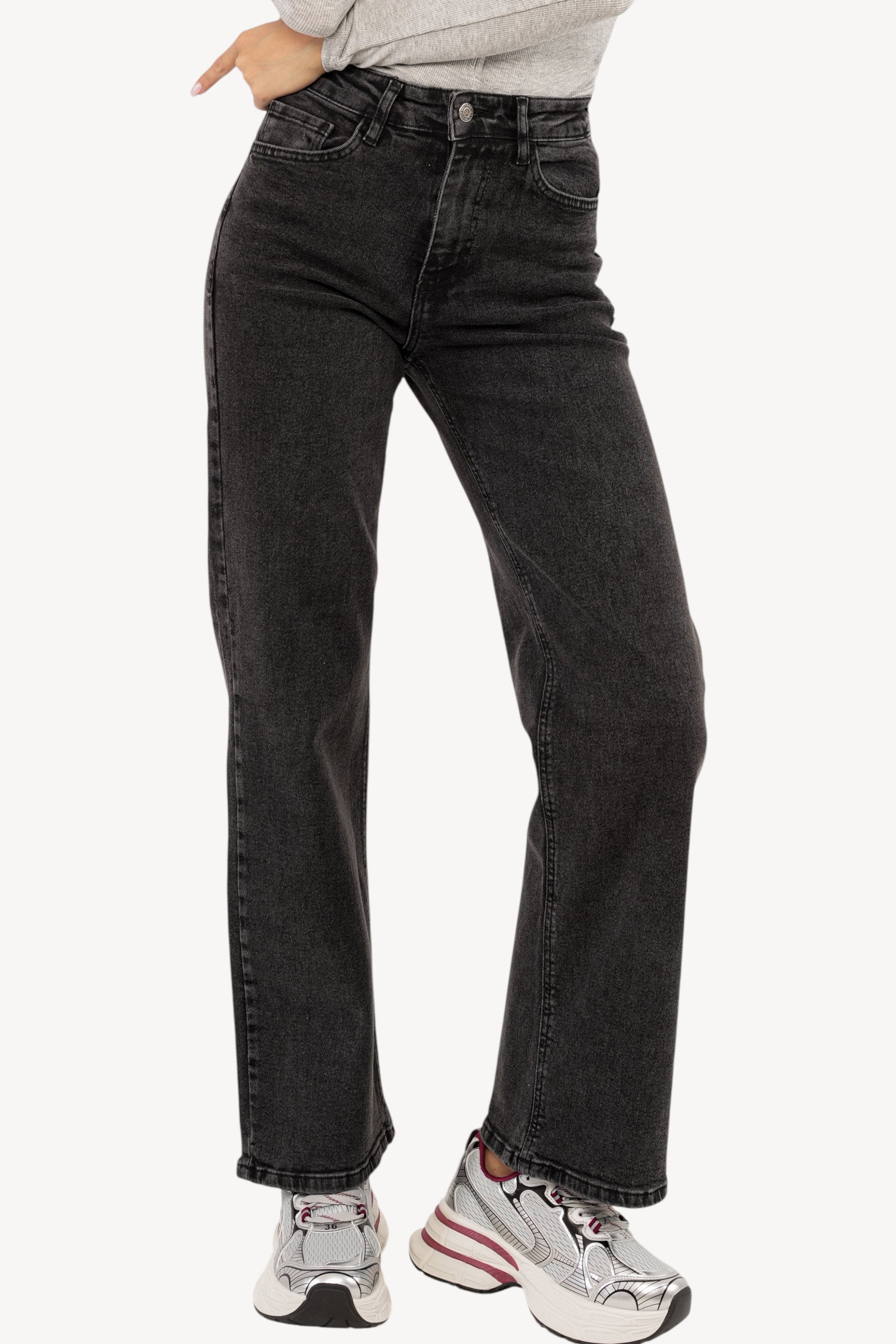 Lucia Jeans