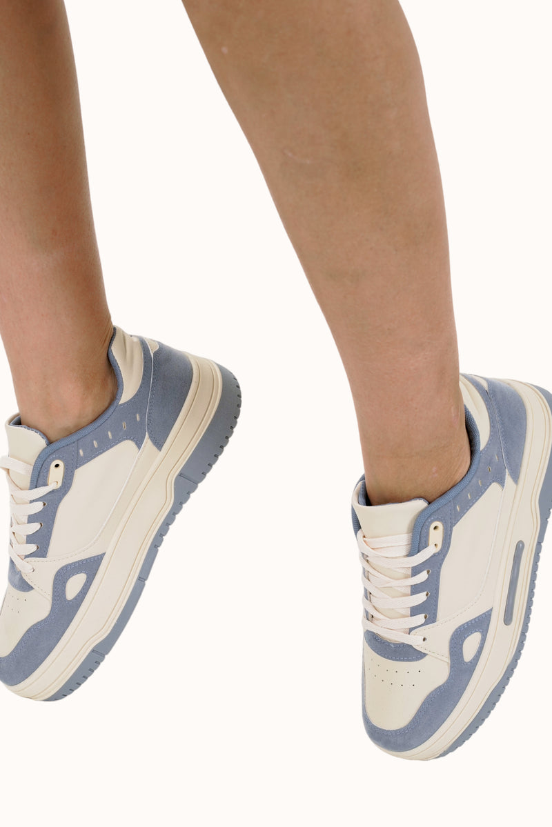 Daze Sneakers - Blue