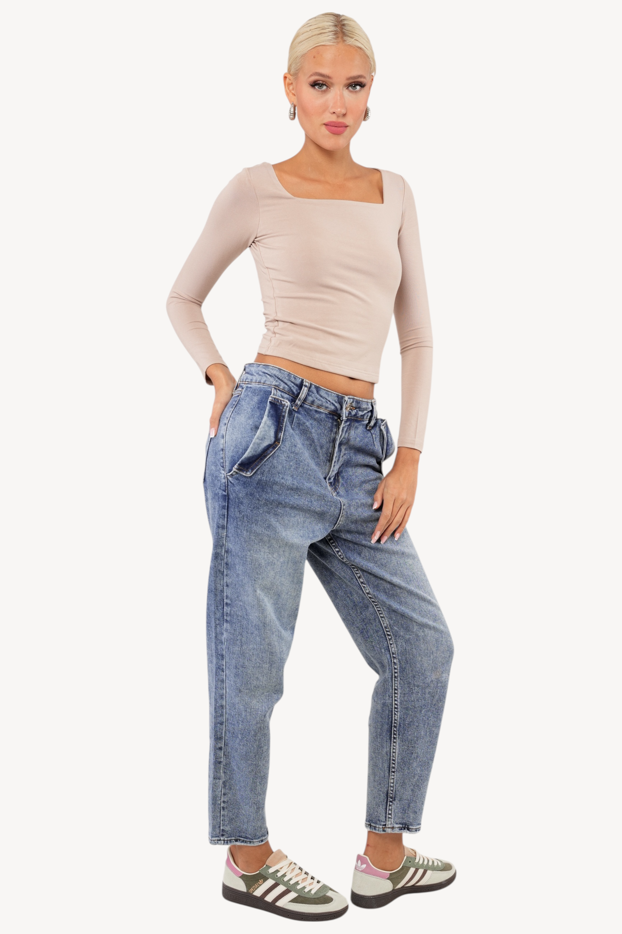 Bib Top