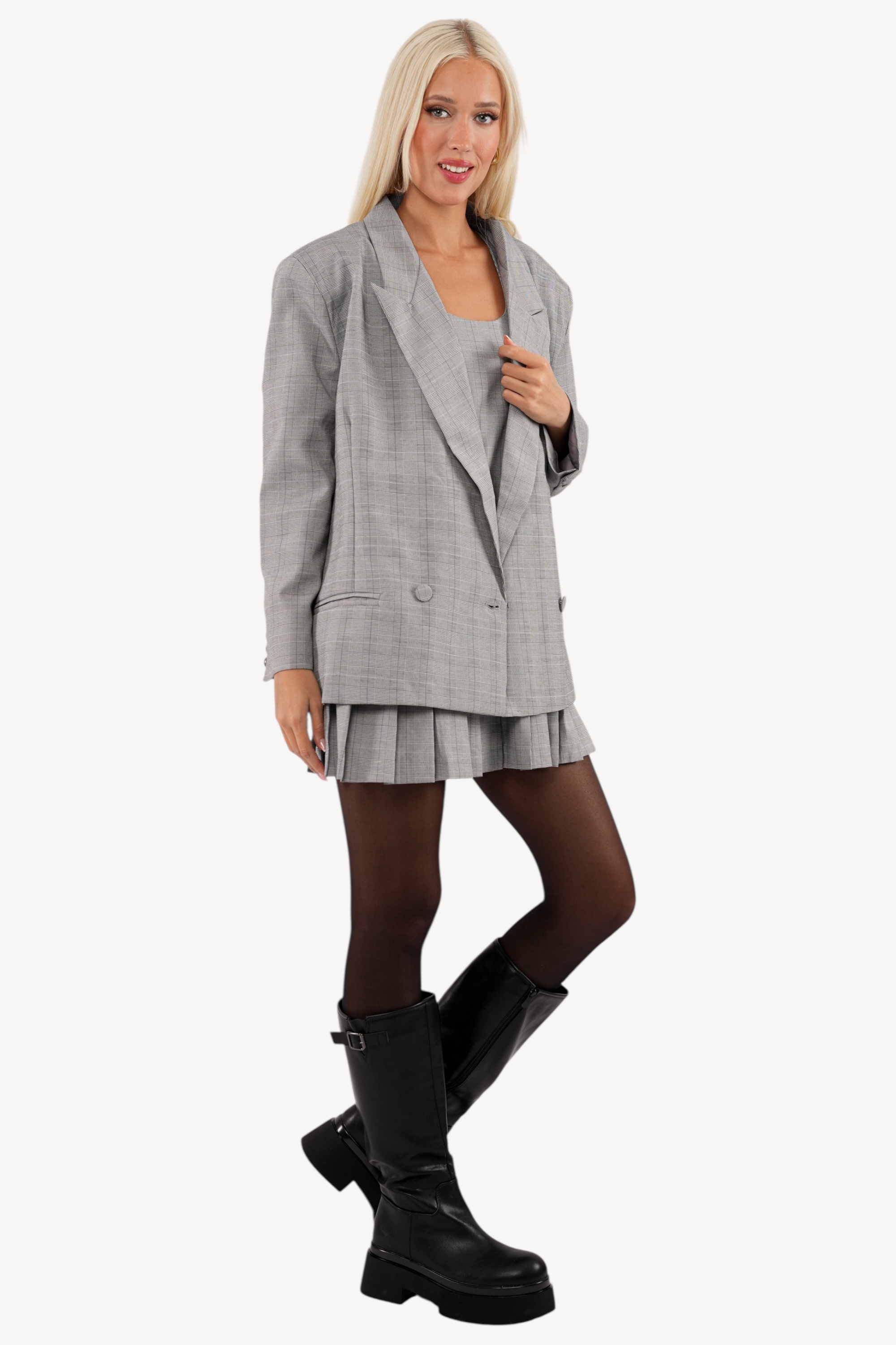 Shakira Blazer