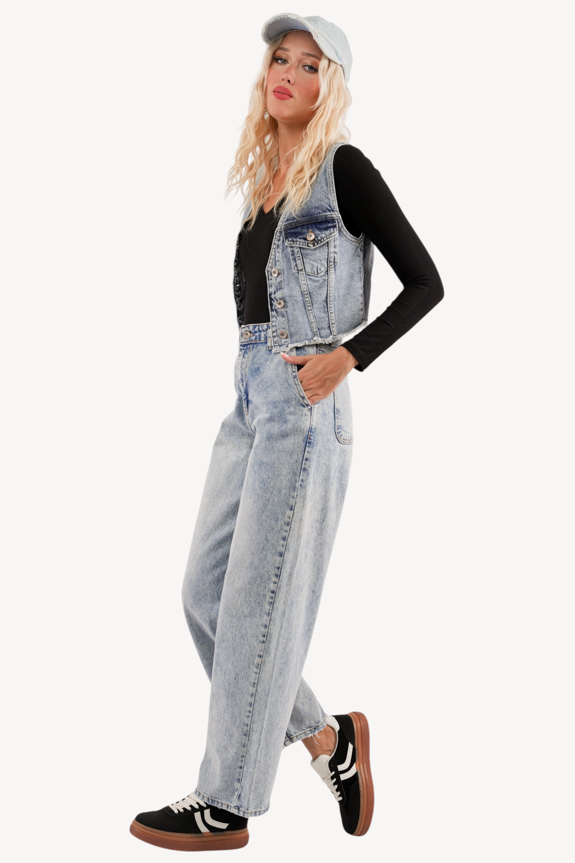 Mirna Jeans