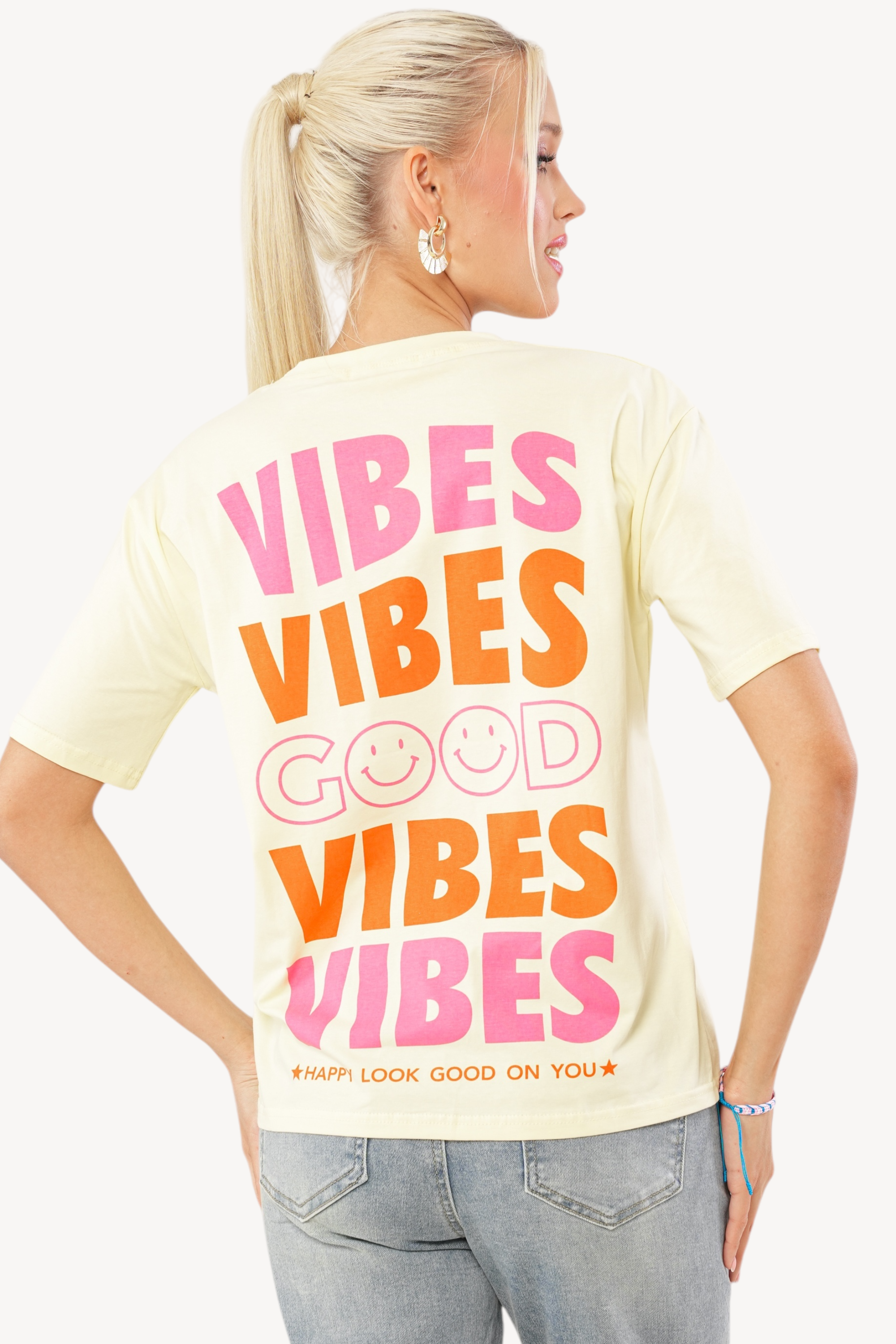Vibes Tee