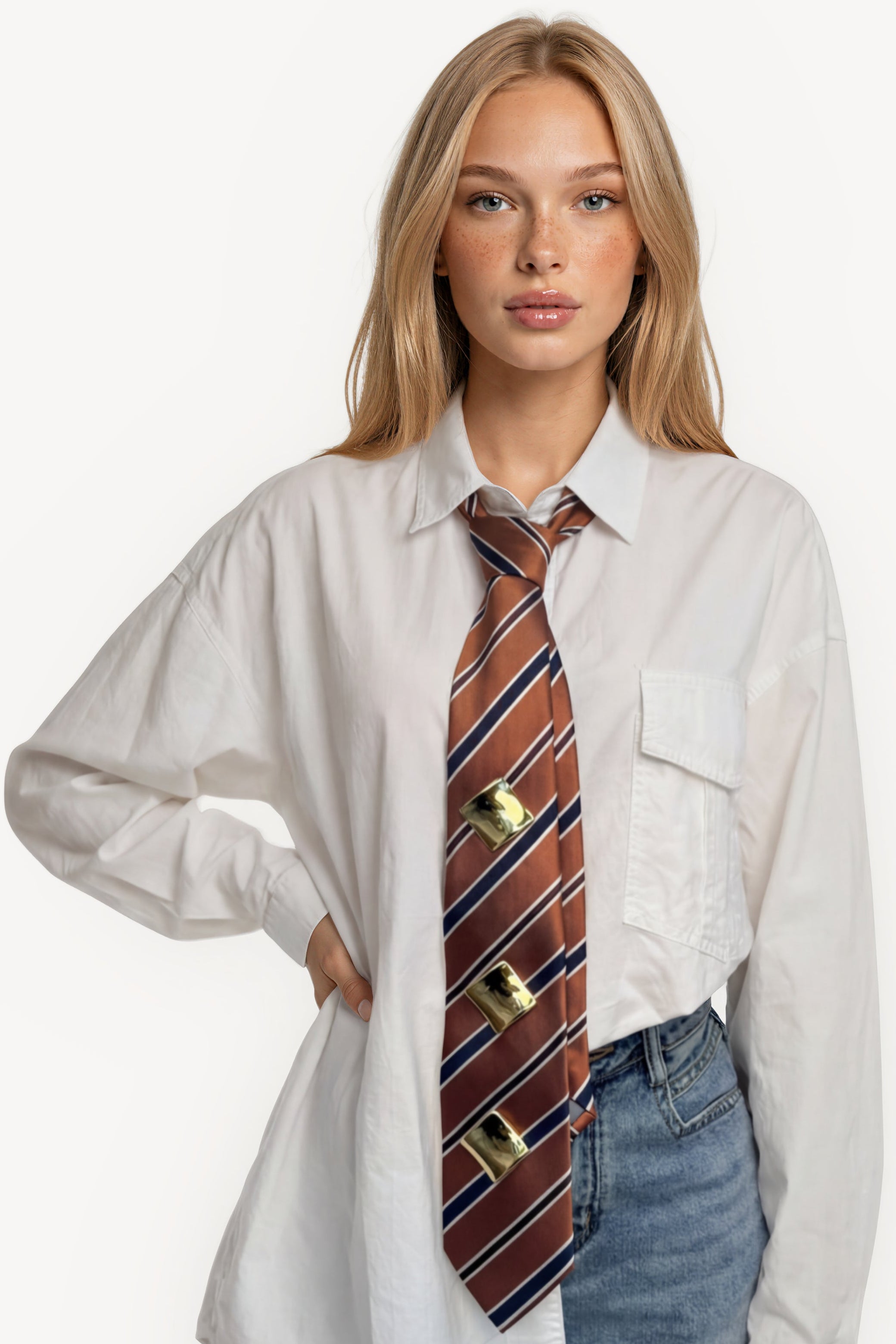 Laure Tie