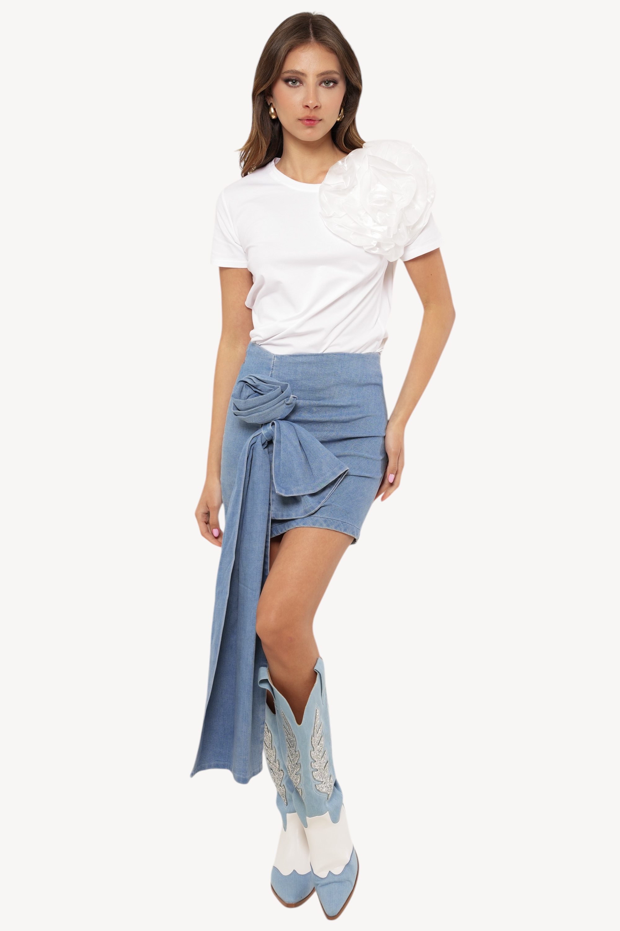 Nira Tee