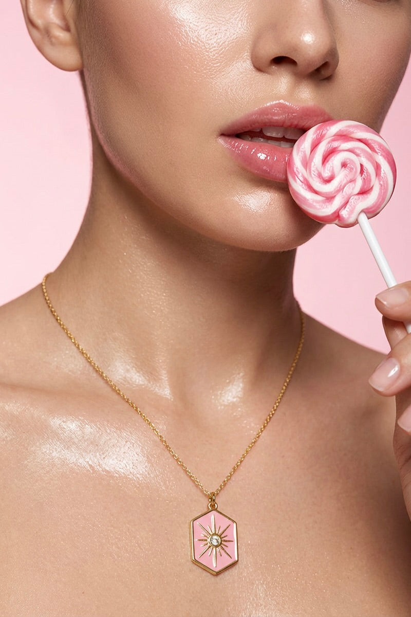 Pia Necklace