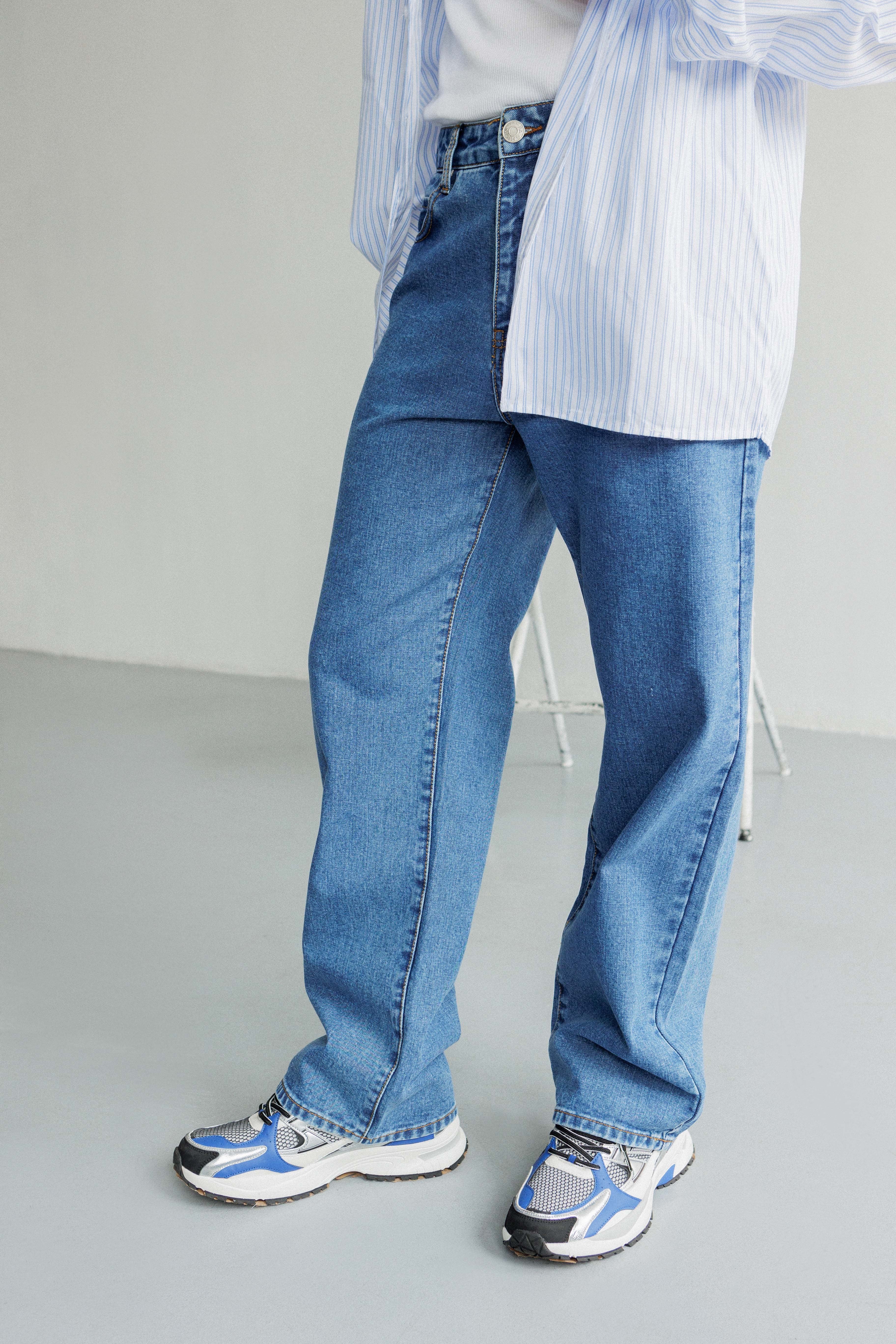 * Come Jeans
