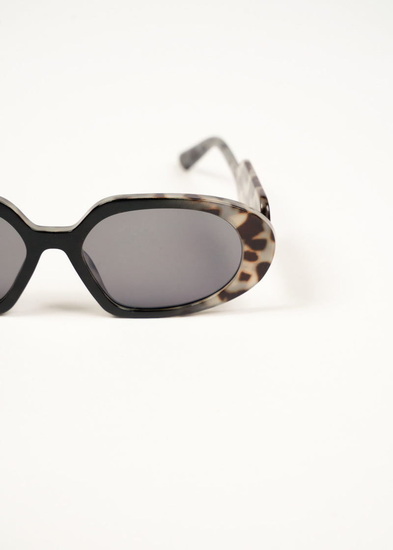 Scarlet Sunglasses - Grey